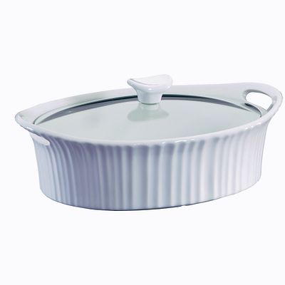 CorningWare French White 2.5-quart Oval Baking Dish with Lid